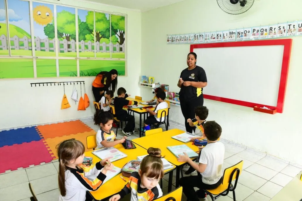 Sala colorida, Educação Infantil do Colégio Basic